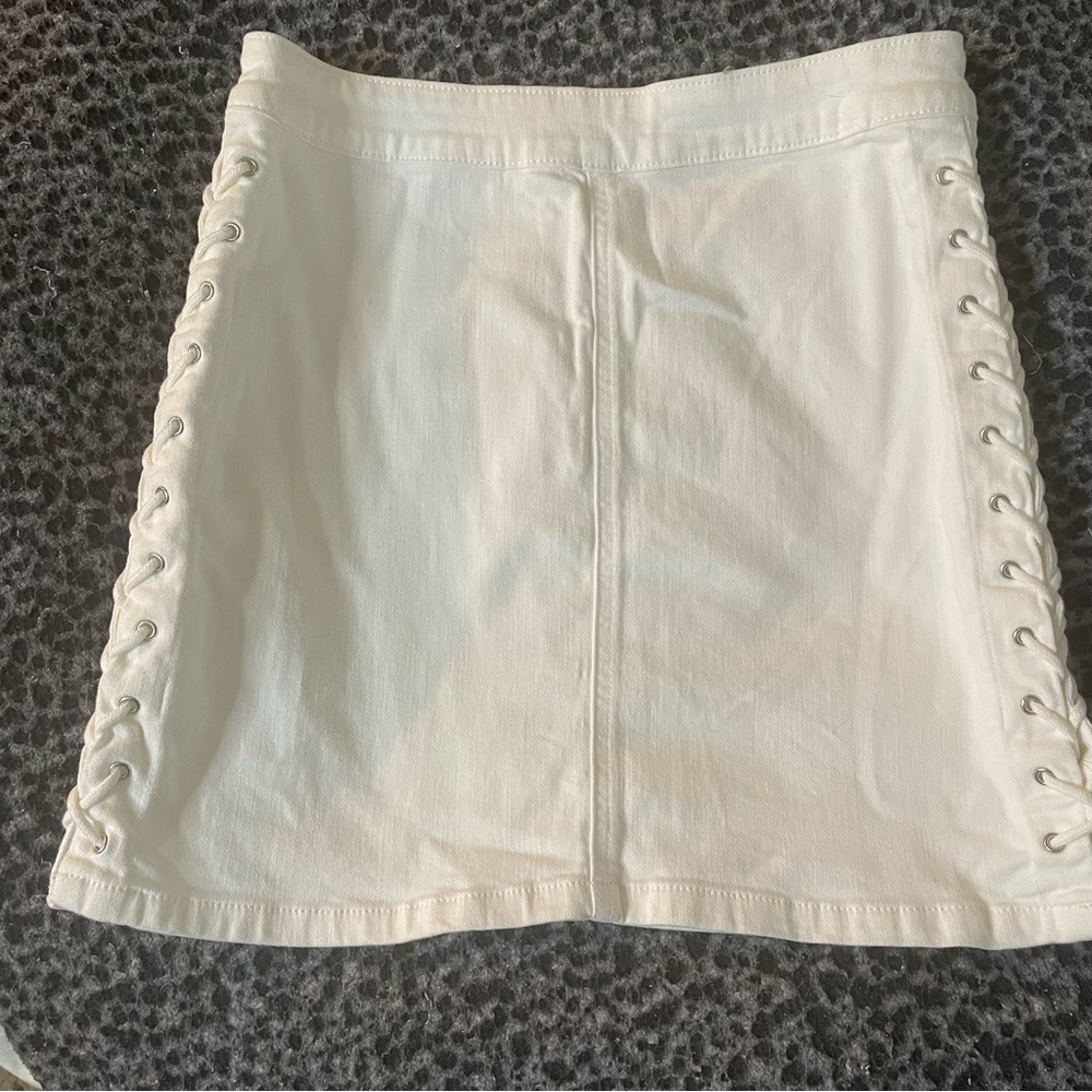 Forever21 white denim mini skirt